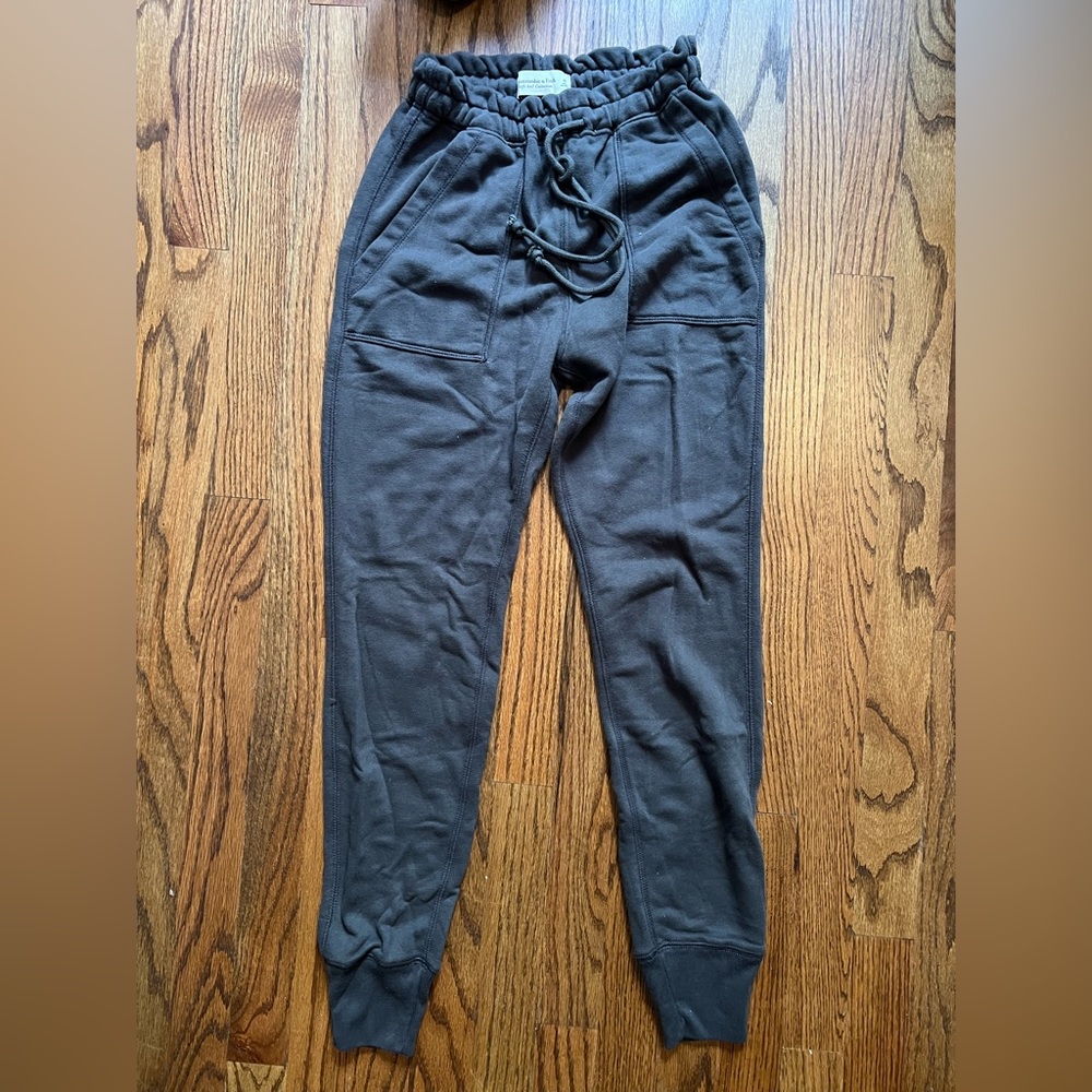 abercrombie gray sweatpants
